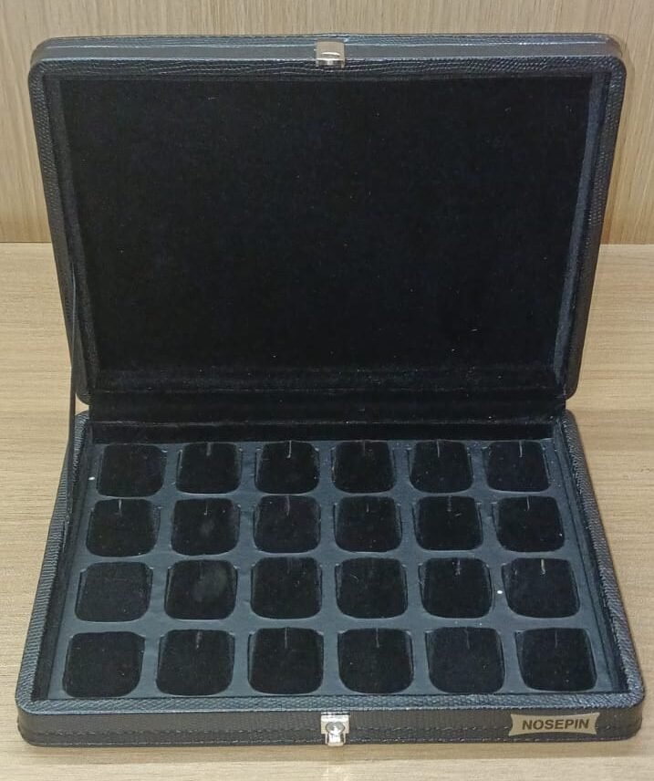 Nosepin Nose Pin Storage Stock Box - Image 1