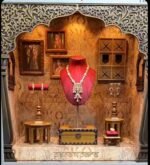 Luxury Jewelry Window Display - Image 19